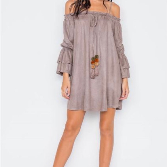 LoveRiche Boho Faux Suede Off Shoulder Mini Dress - Picture 2 of 3